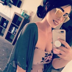 Meet your Posher, Erica